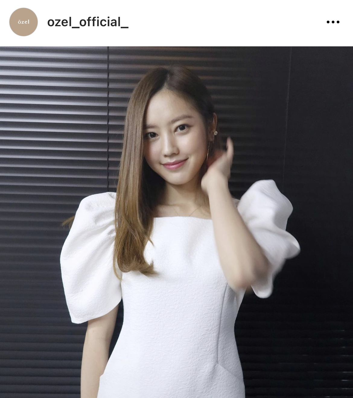 최리 wearing PB003EC